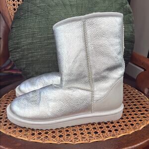 Women's Ugg Classic Short Silver Metallic Genuine Leather Boots